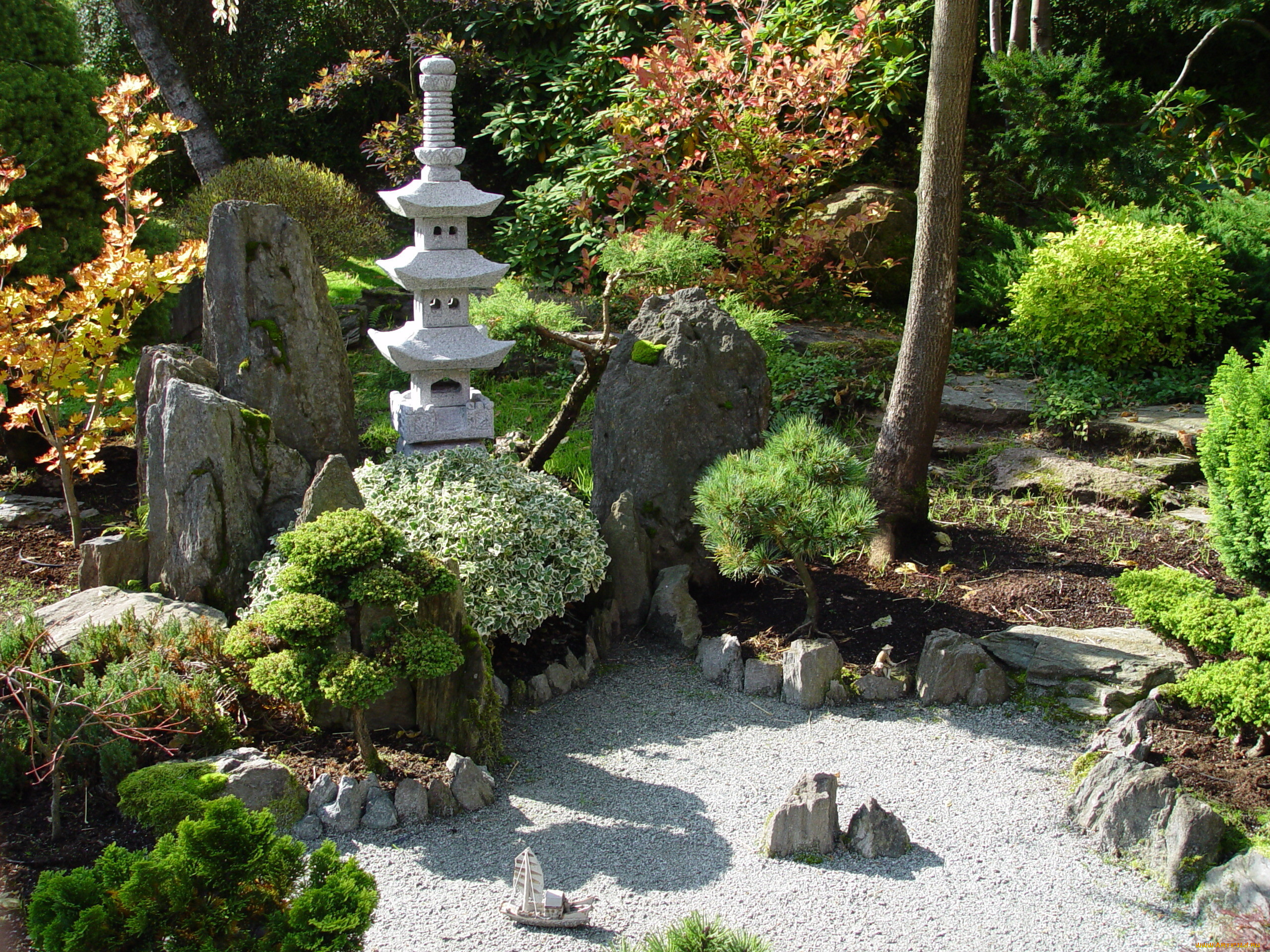Забронировать столик в японском саду. Рокарий сад бонсай Южная Корея. Японский Каменистый сад. Парк камней сад камней Япония. Японский Каменистый сад в ландшафтном дизайне.